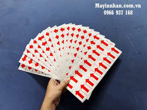 Nhãn mũi tên dán lỗi sản phẩm 50x25mm