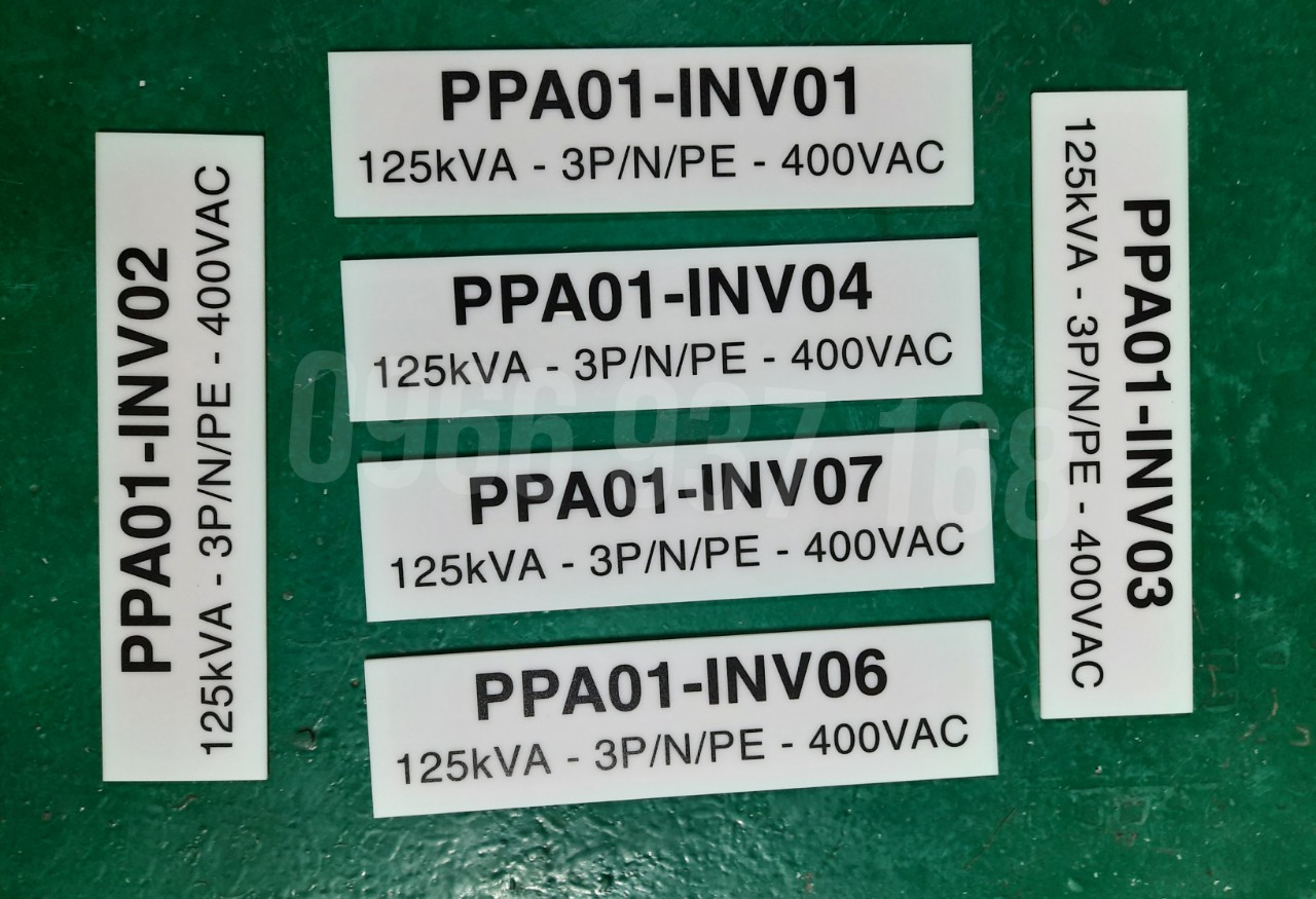 In UV, thẻ MICA dán tủ bảng điện 